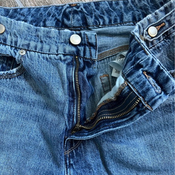 Good American Straight Wide Leg Distressed Jeans, Raw Hem, High Waist, Women 26 - Picture 5 of 10